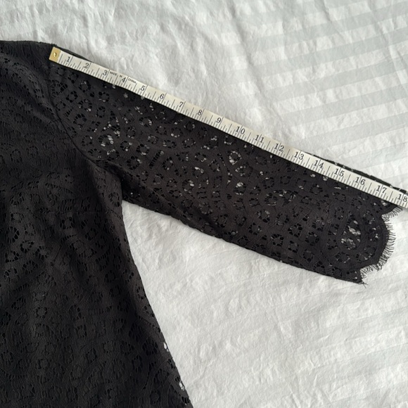 🎄J. Crew black lace top with 3/4 sleeves. Size 6. NWT. - Picture 10 of 11